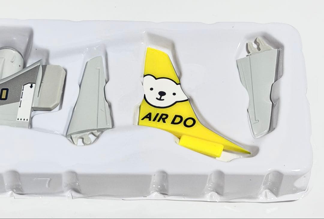 hogan 1/200 B737-500 AIRDO ベア・ドゥ号 JA305K