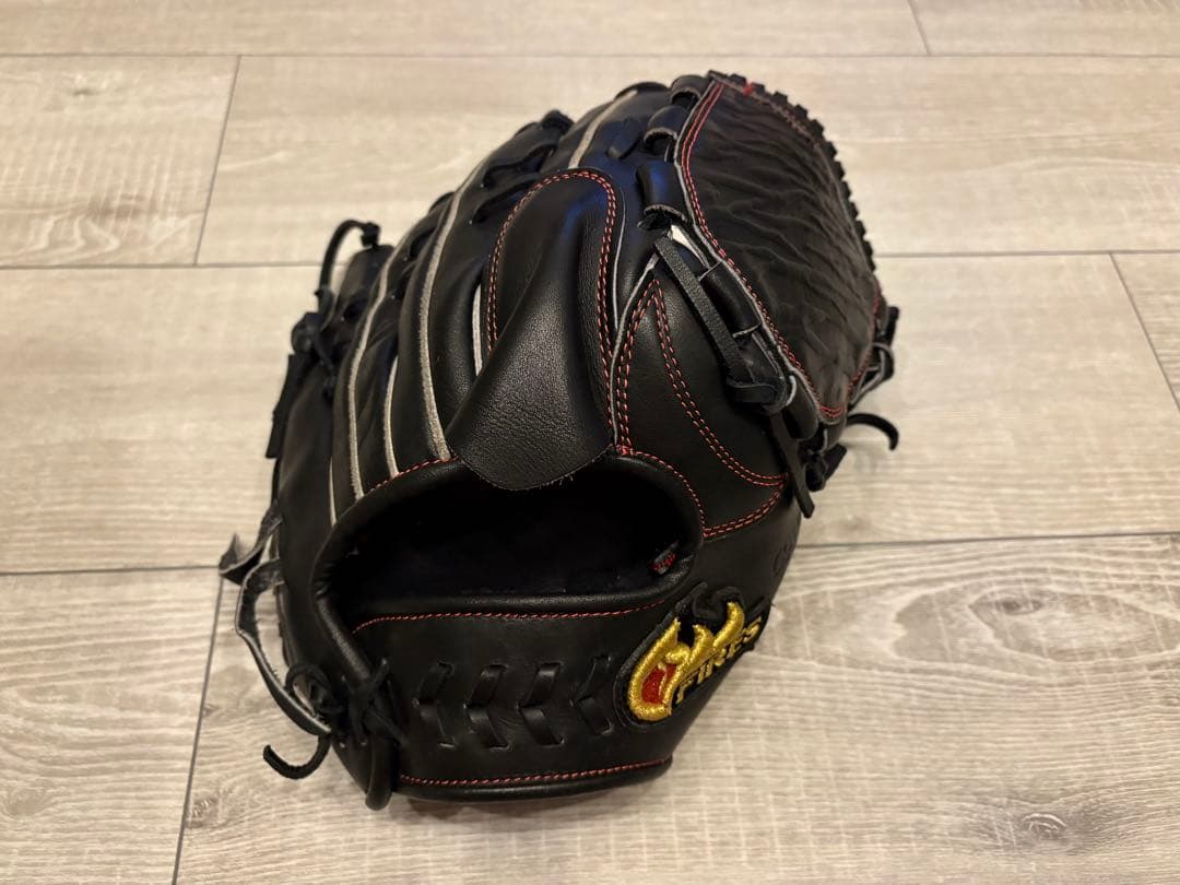FIRES キャッチファイア 軟式 投手用グローブ