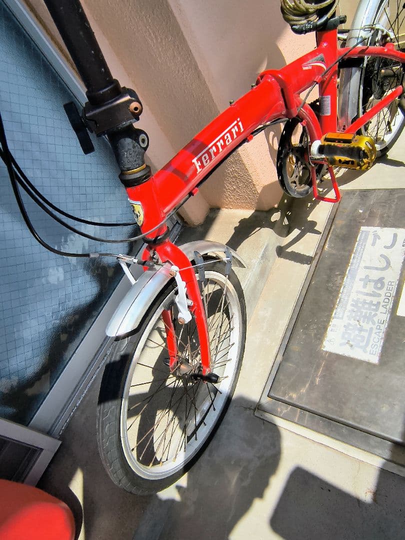 ★オマケ付★Ferrari 折りたたみ自転車★泥除け付★レッド