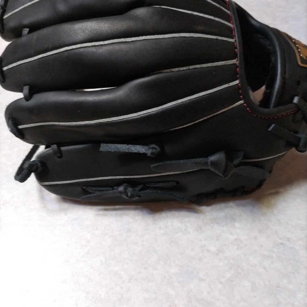 【2023年製】柔らかの人気アイテム　軟式用グローブ　ゼット　ブラック