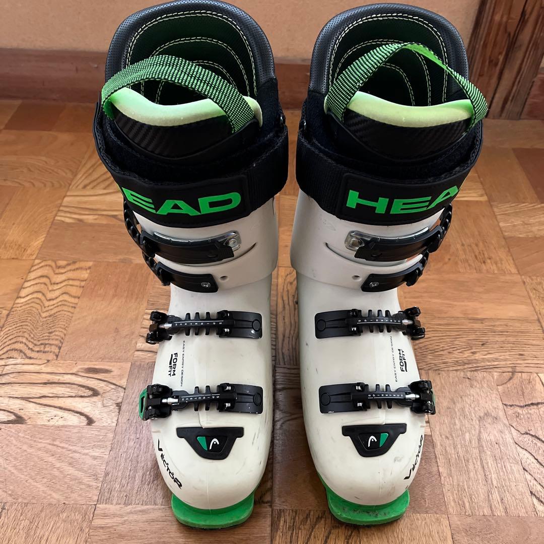 ヘッドスキーブーツ