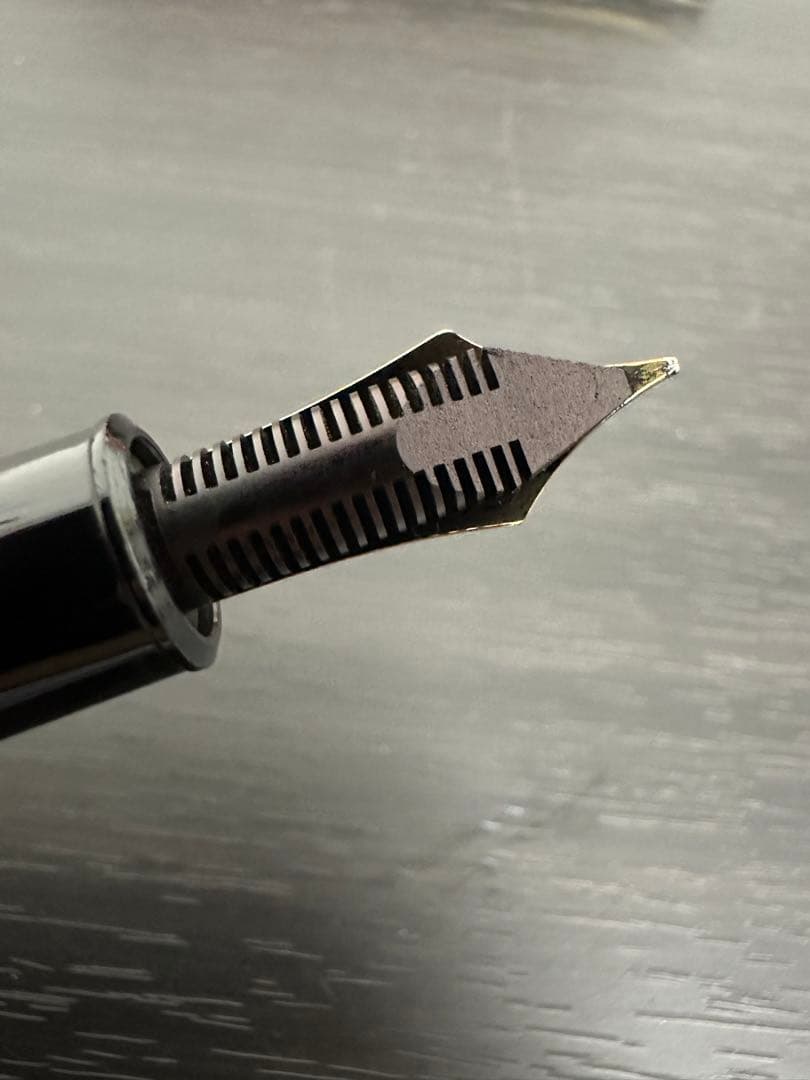 ★高級筆記具★モンブラン 万年筆 マイスターシュテュック149 14Kペン先