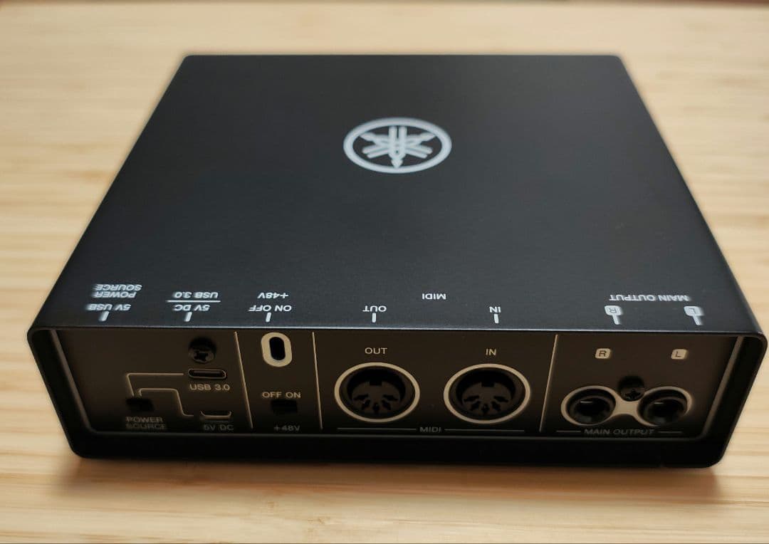 URX22C オーディオインターフェース