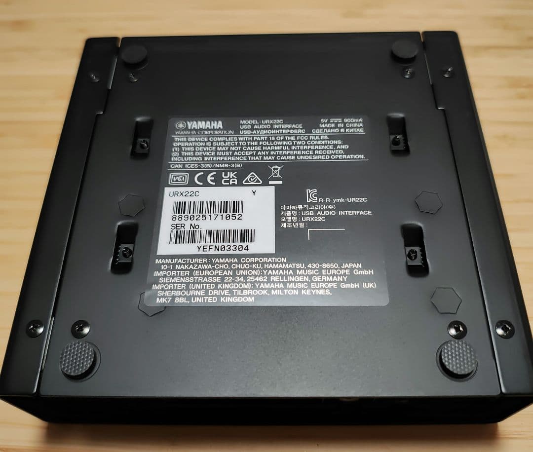 URX22C オーディオインターフェース