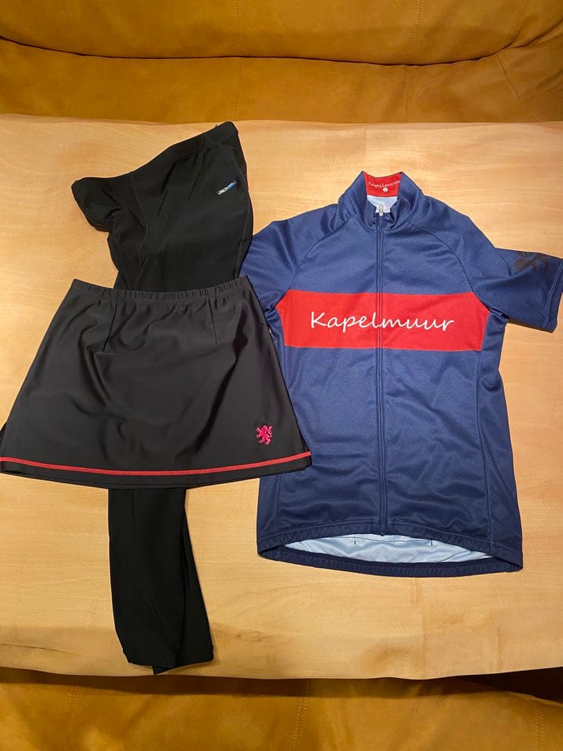 サイクルジャージ　カペルミュール　パールイズミ