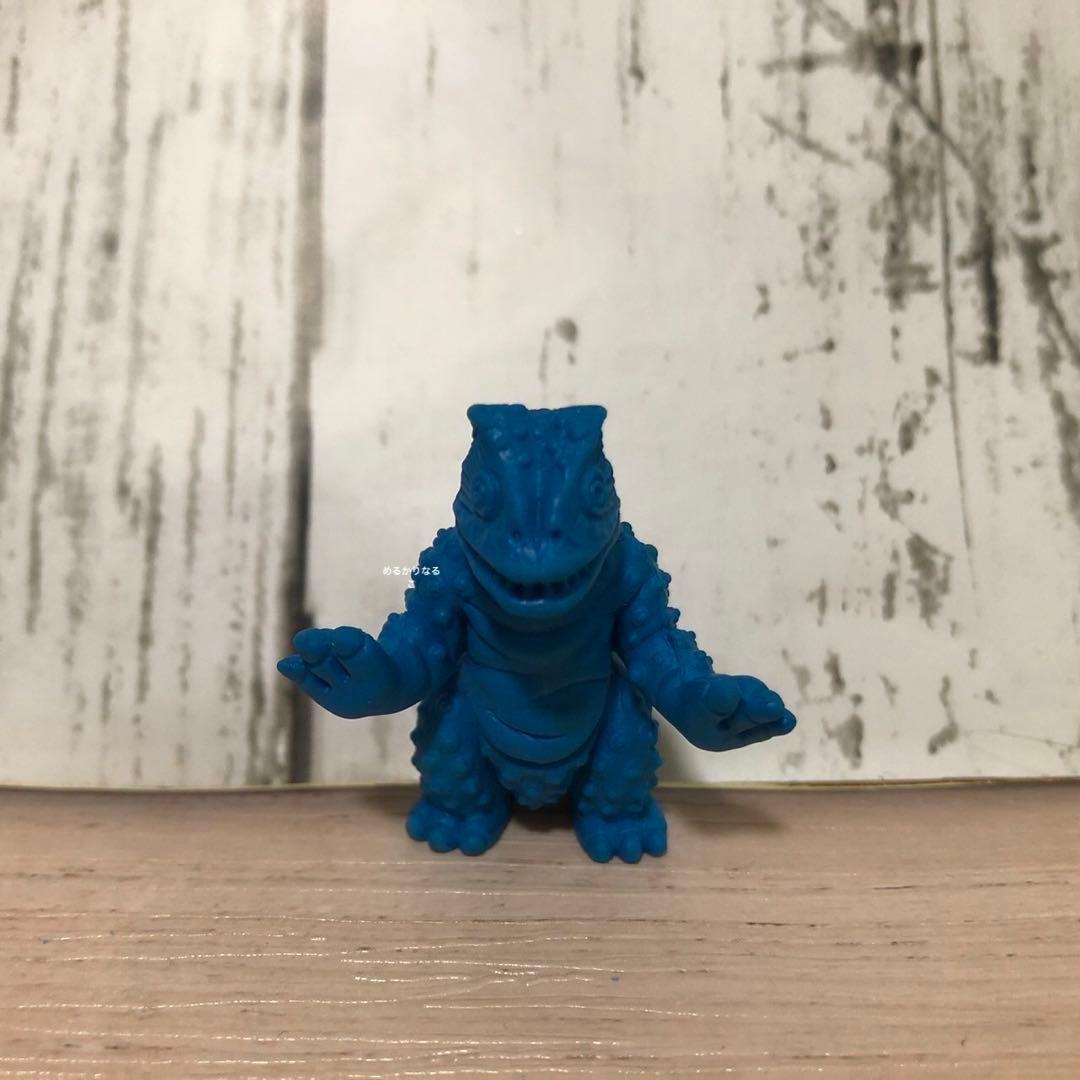怪獣消しゴム レア 12弾 ピーター フィギュア ウルトラマン