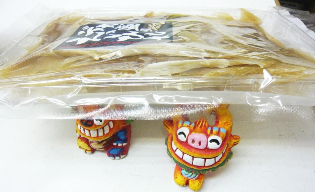 竹鶴ピュアモルト！デカ盛りえいのひれ～ビッグな業務用えいのひれ付！一杯飲めますよ