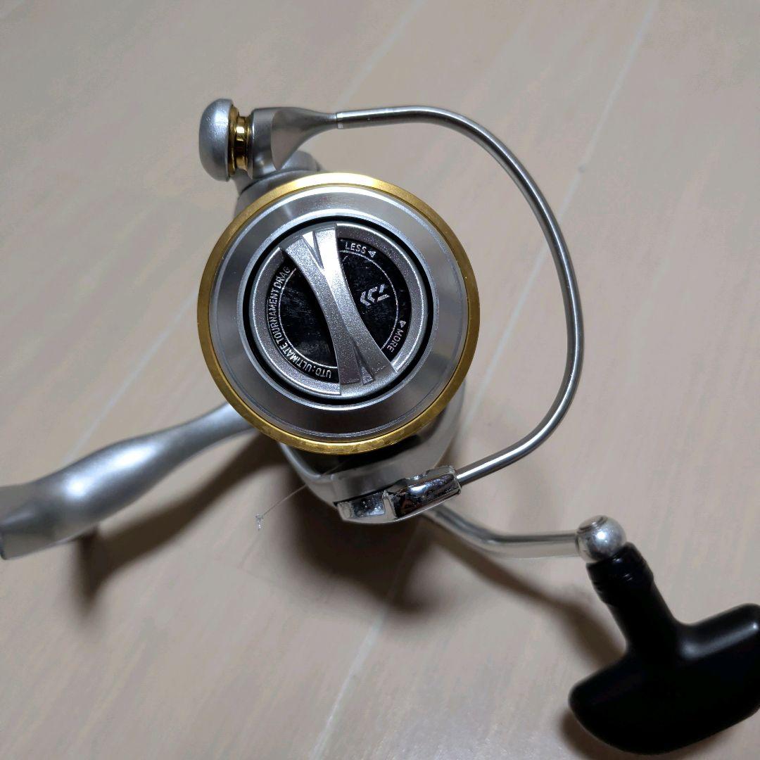 ダイワ 11 カルディア 2506H 18 レガリスLT 2000S 2台セット