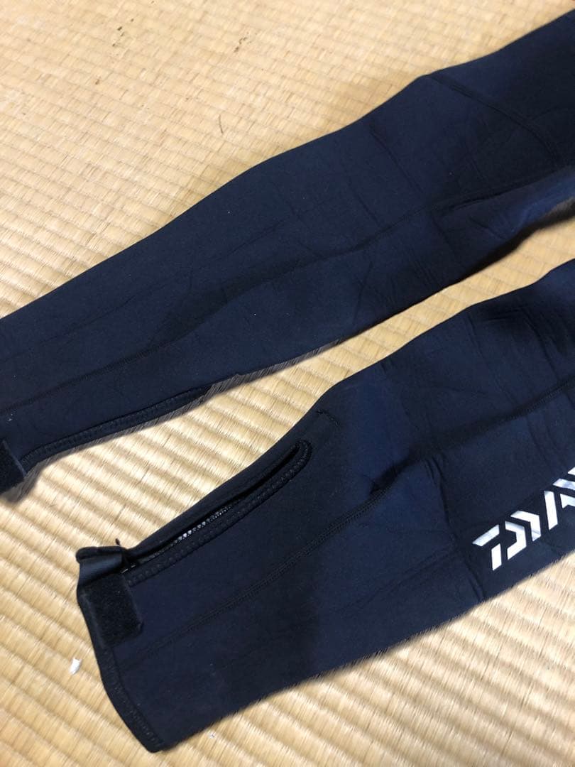 Daiwa DT-4001W25　ダイワ　鮎タイツ サイズLAブラック