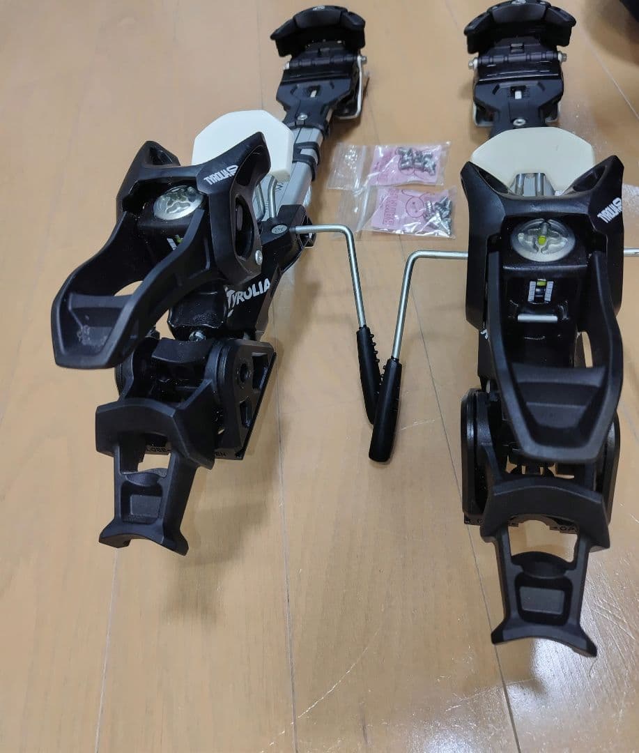 チロリア　アンビション10