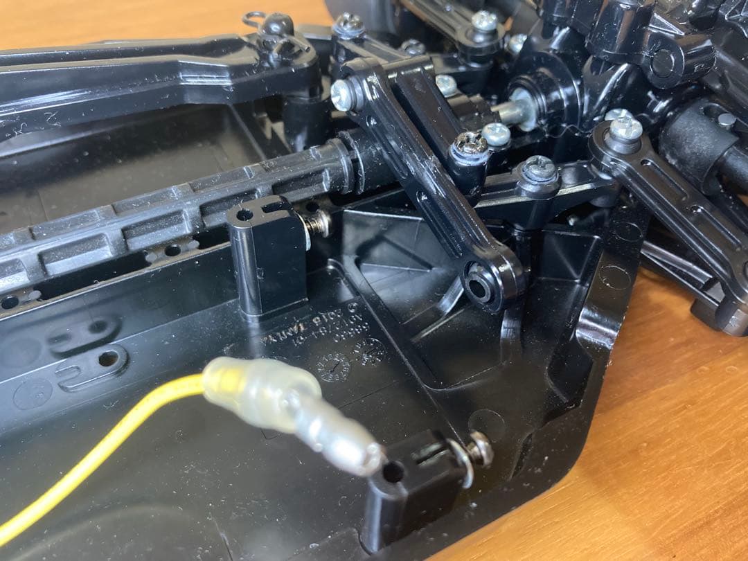 タミヤ　ラジコン　TT-02 イーグル模型　ダンパー付き