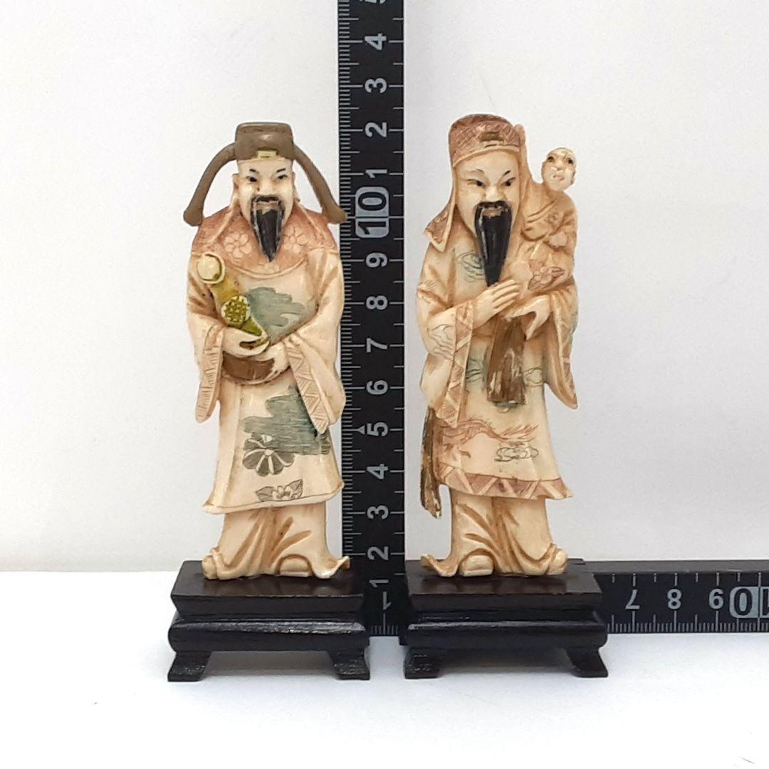 Y1701-7 細密彫刻 極上 置物 彩色 人物 2体セット 総重量113.9g