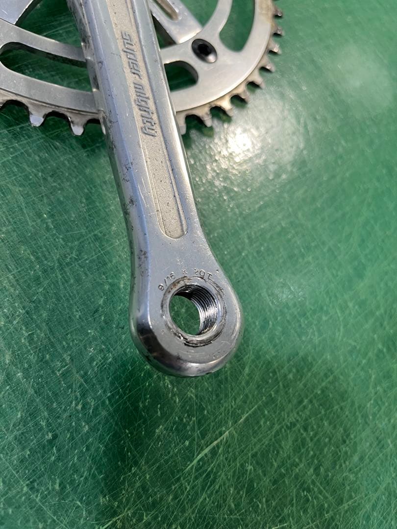 SUGINO クランク　チェーンリング　48T 右シルバー　左ブラック