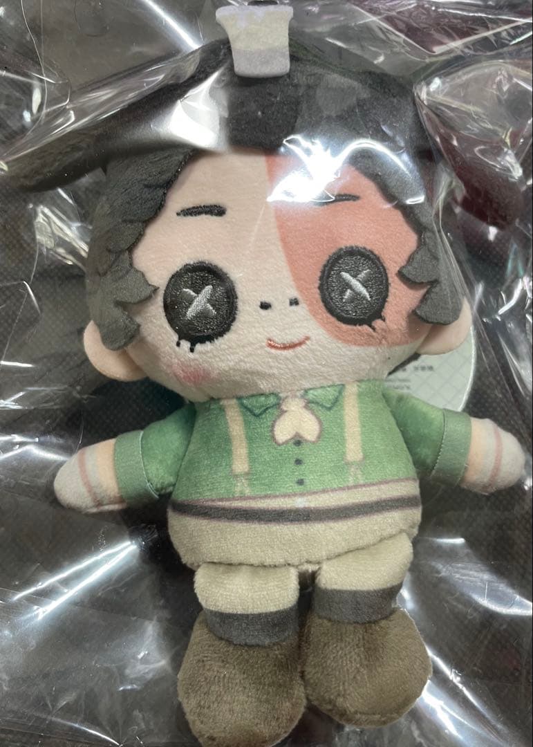 第五人格　サンリオコラボ　探鉱者ぬいぐるみ