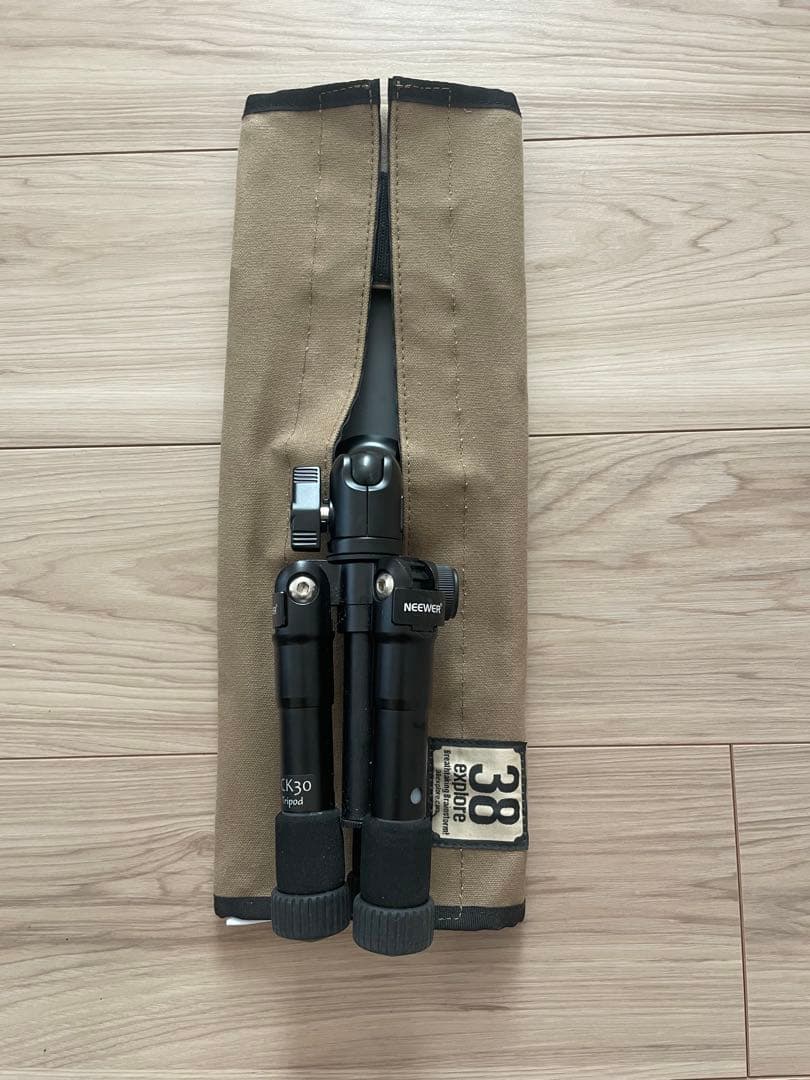 38explore Lumico38 コヨーテ　三脚付き