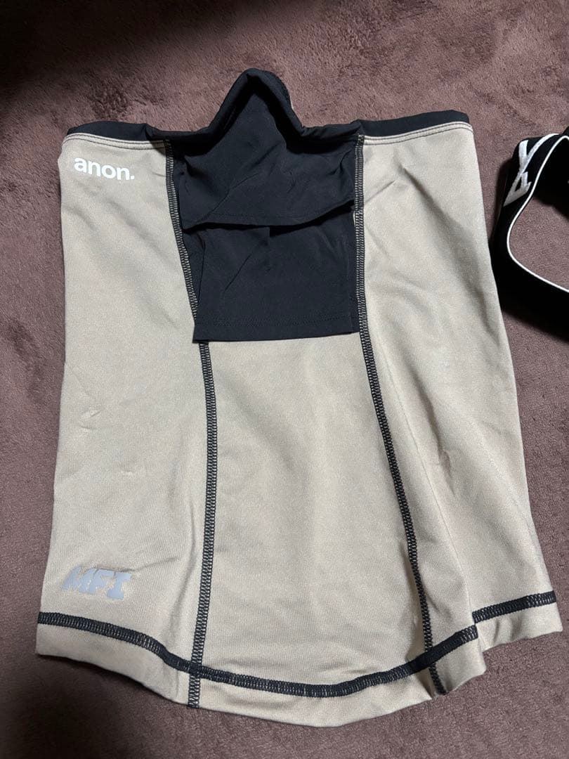 anon. m4. ゴーグルとフェイスガード2枚、ハードケースセット