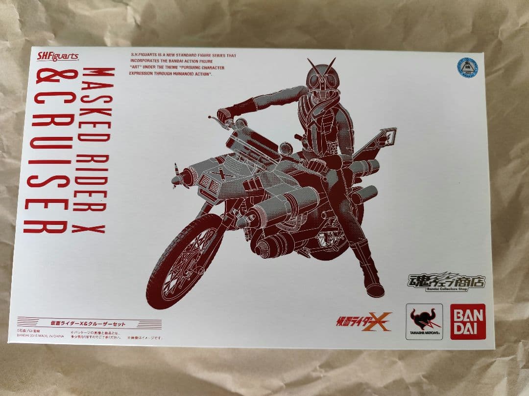 SHFiguarts 仮面ライダーX & クルーザー