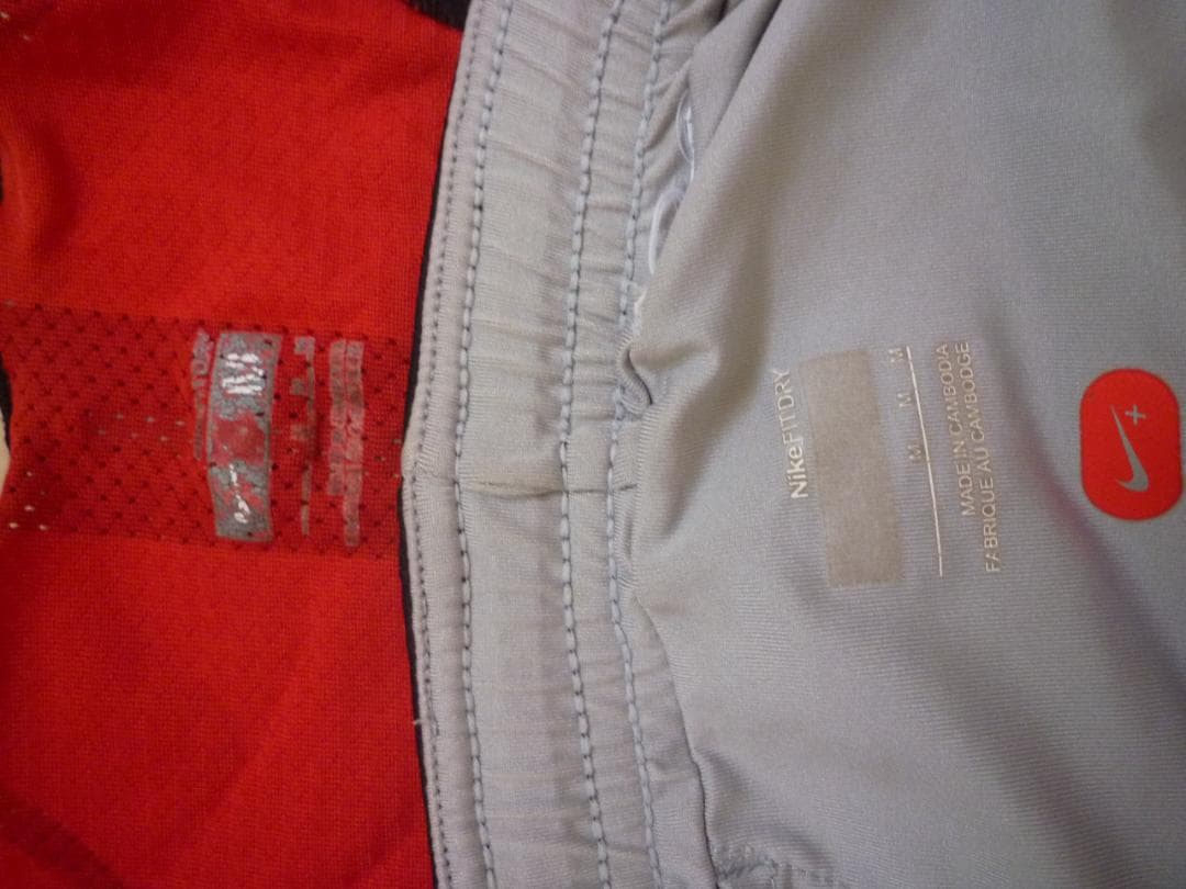 NIKE ランニングシャツ・パンツ2点＋パンツ1点 M・L 上下