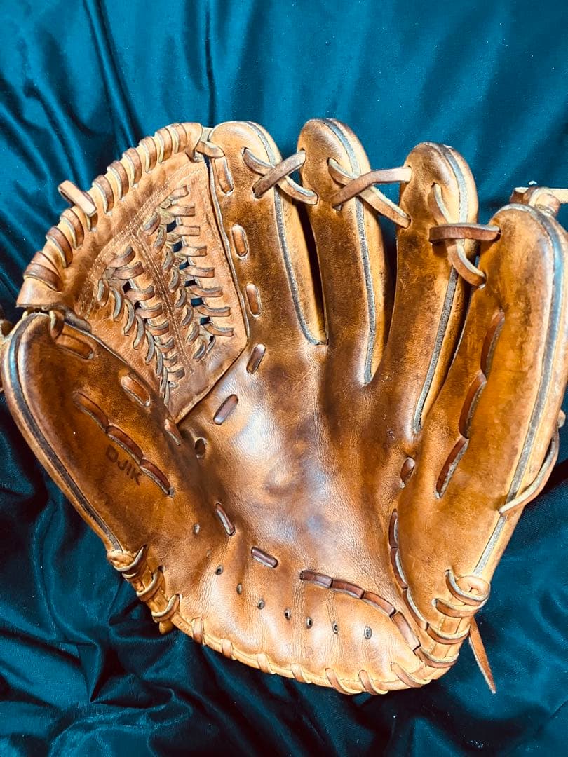 ドナイヤ　硬式　グローブ　グラブ　DJIK