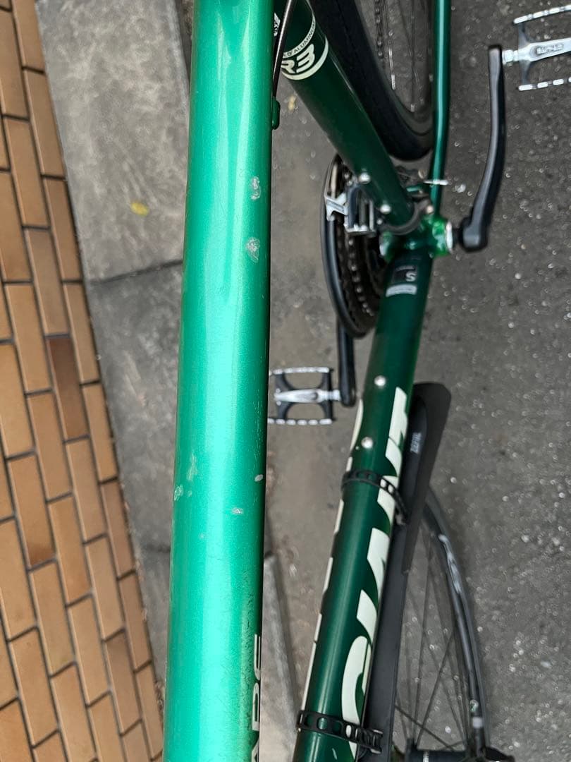 GIANT ESCAPE R3 2017 グリーントーン Sサイズ　直接引取り
