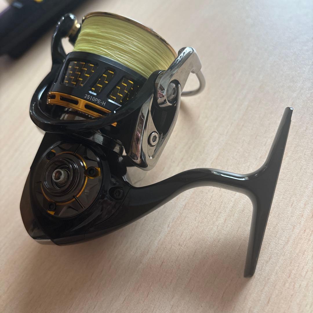 お値下げ美品　ダイワ 14モアザン 2510PE-H カスタム