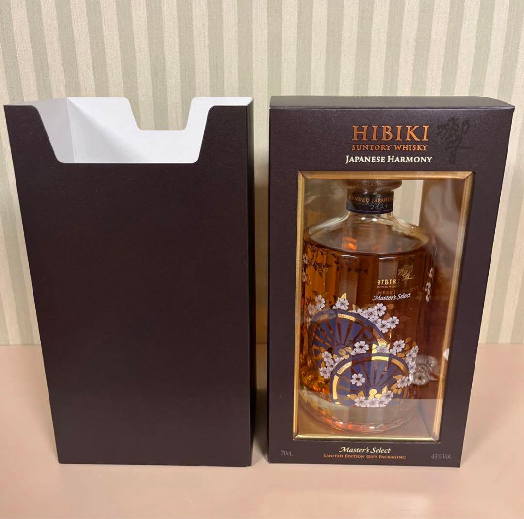 {免税店限定} 響　意匠ボトル　免税店限定モデル1本　箱付き