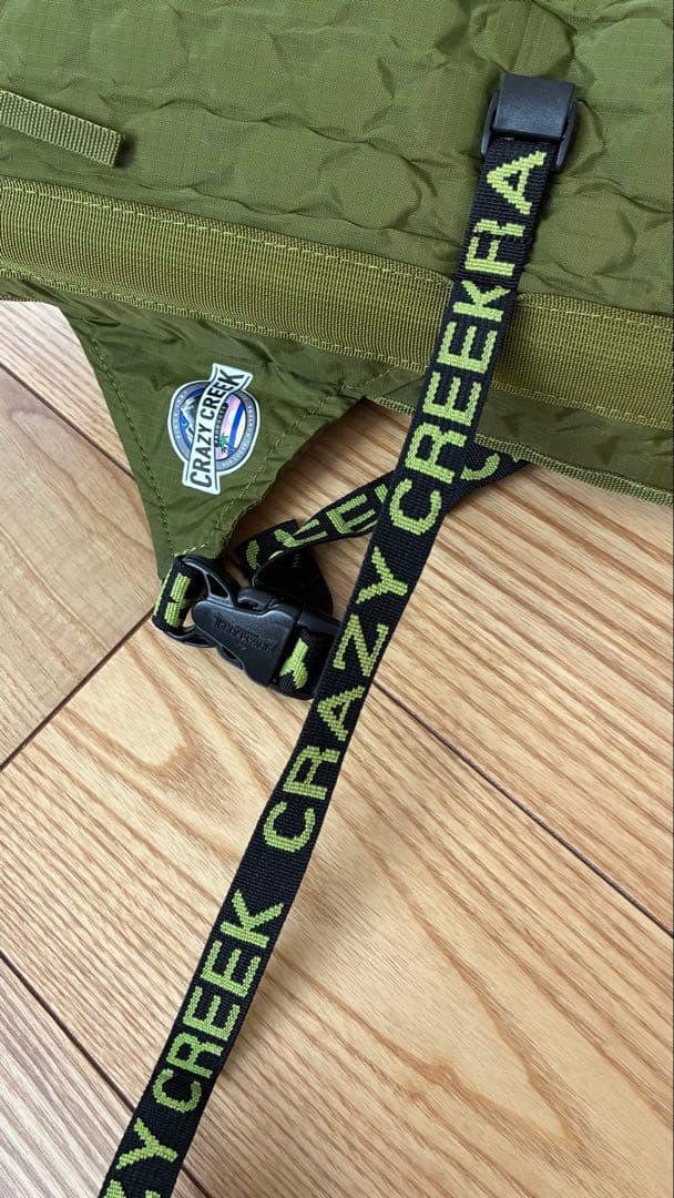 美品　CRAZY CREEK チェア