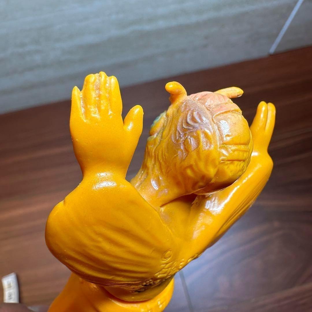 旧バンダイ 蜂女 ソフビ 当時物