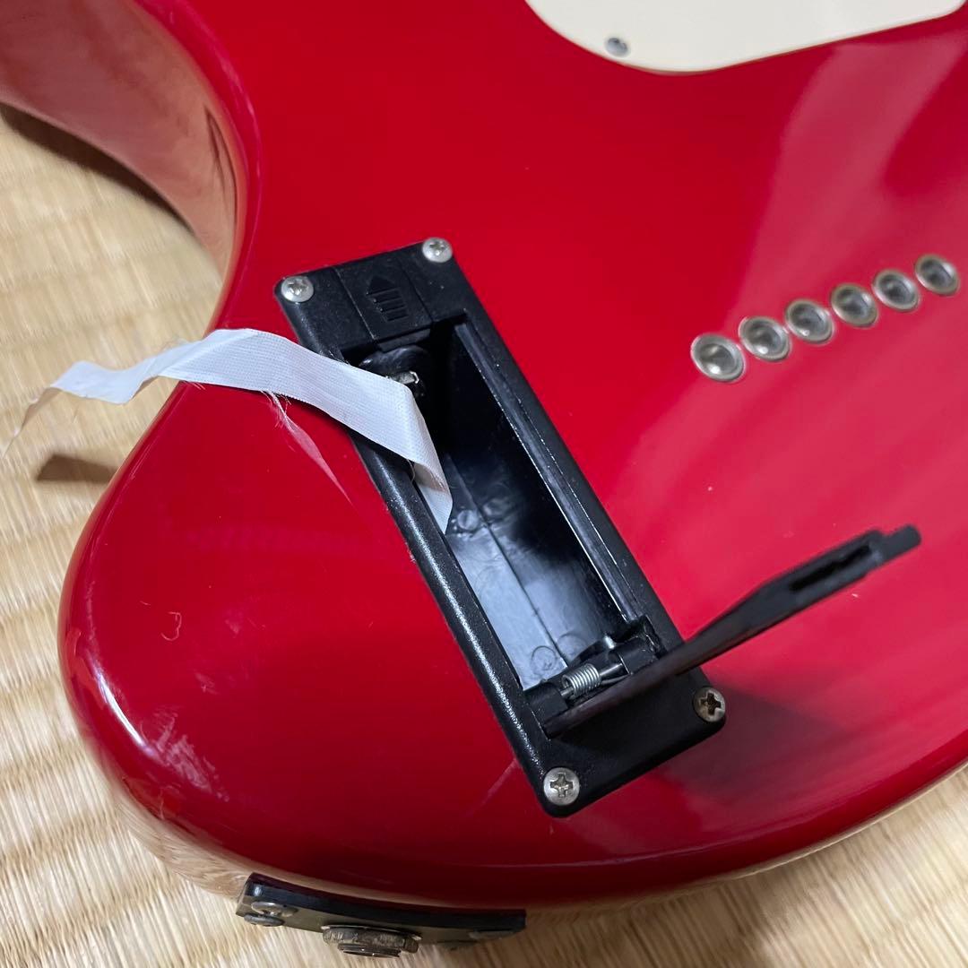 FERNANDES ZO-3 レッド