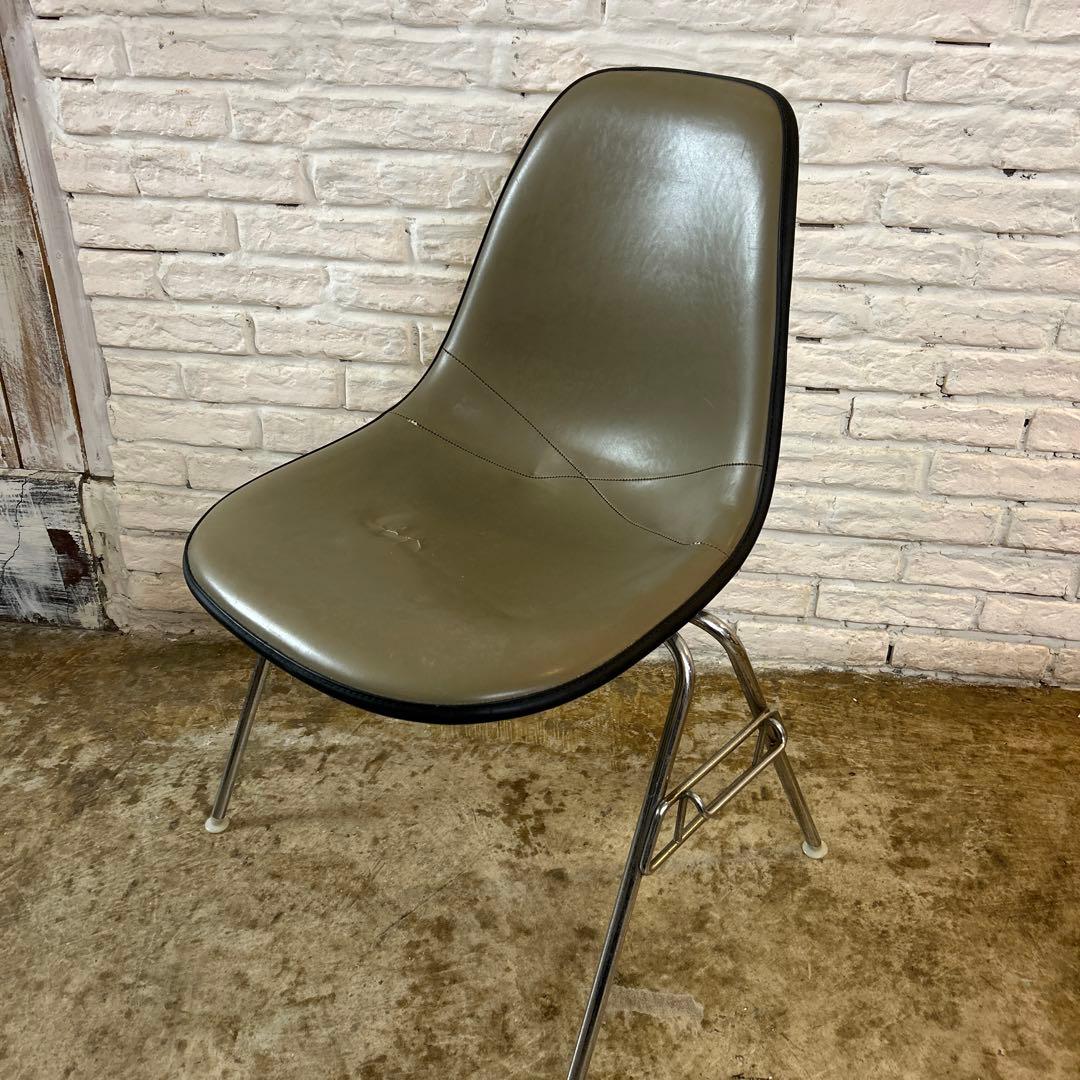 ハーマンミラー　2脚セット