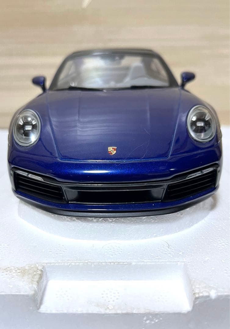 PMA 1/18 ポルシェ 911 992 カレラ 4S 2019 ブルー