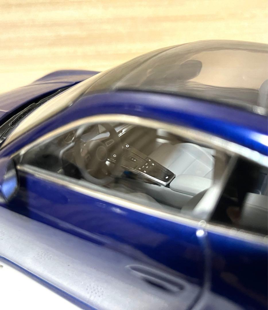 PMA 1/18 ポルシェ 911 992 カレラ 4S 2019 ブルー