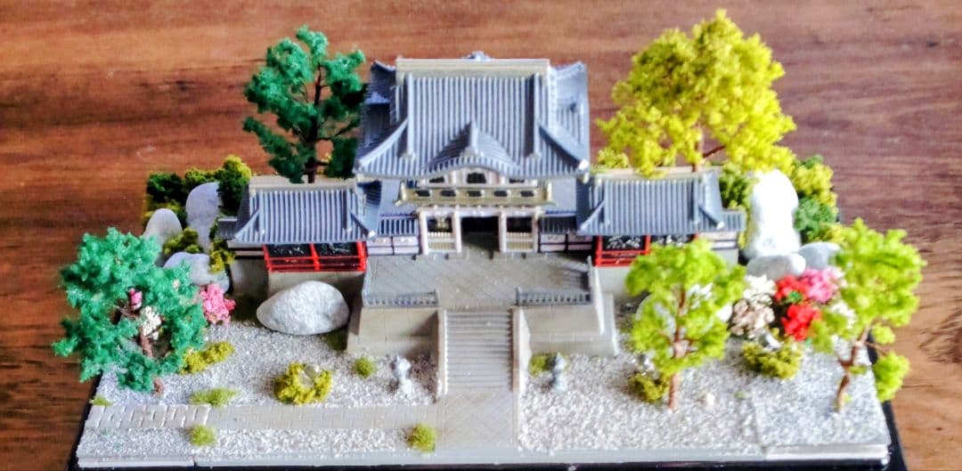 日光東照宮陽明門ケース付きジオラマ模型