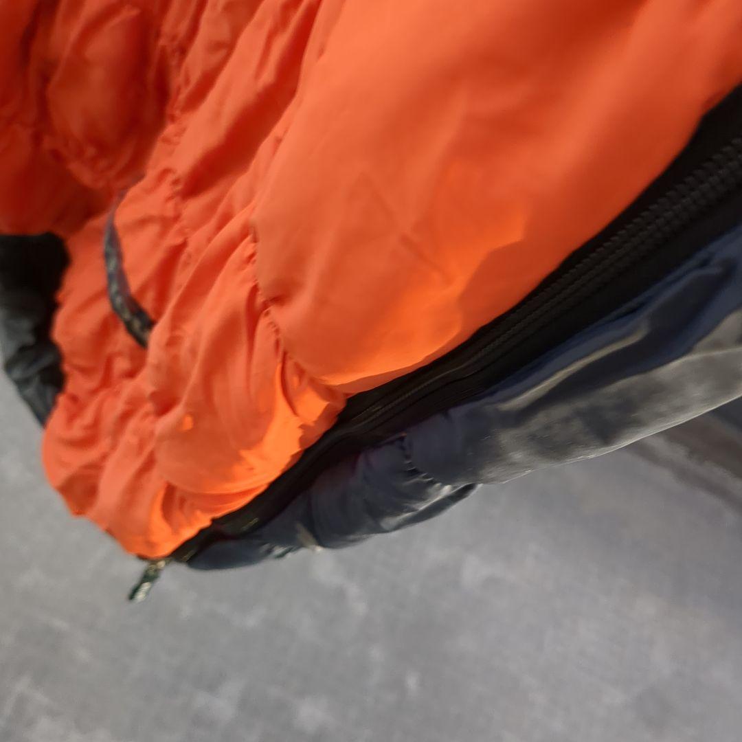 モンベル　寝袋②