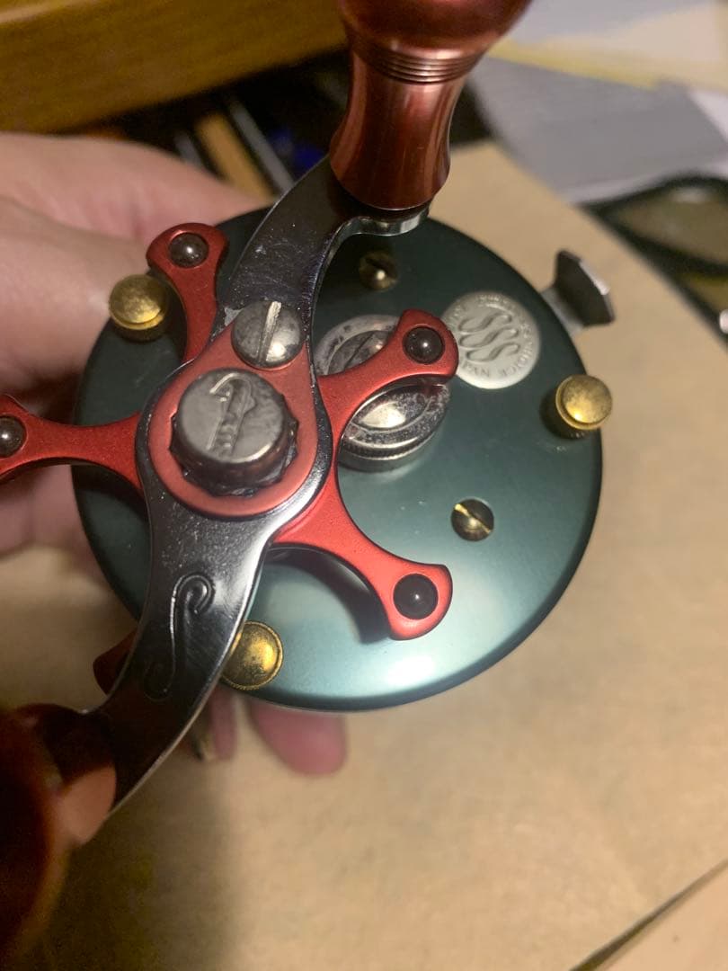 ま*る様 五十鈴 BC700 ベイトリール　五十鈴工業　ブライトリバーABU50