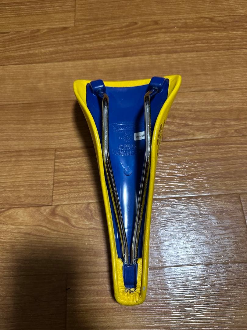 KASHIMAX DORO イエローサドル