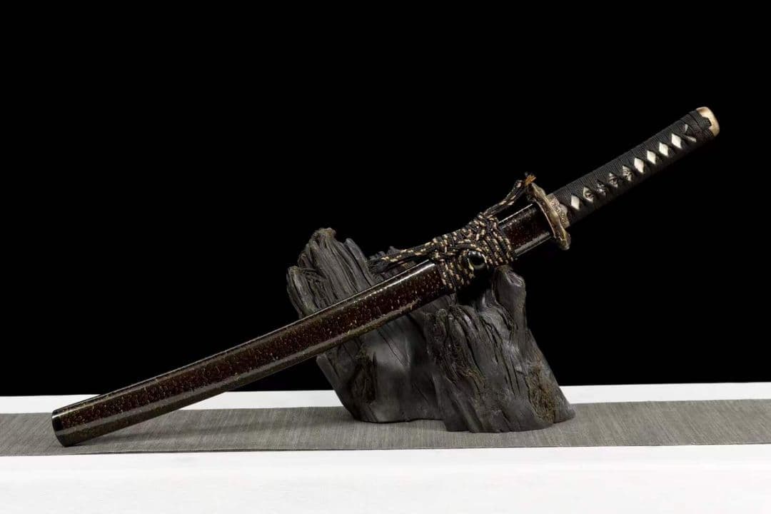 『ドラゴンヘッド』20231200 武具　刀装具　日本刀　模造刀 居合刀  短刀