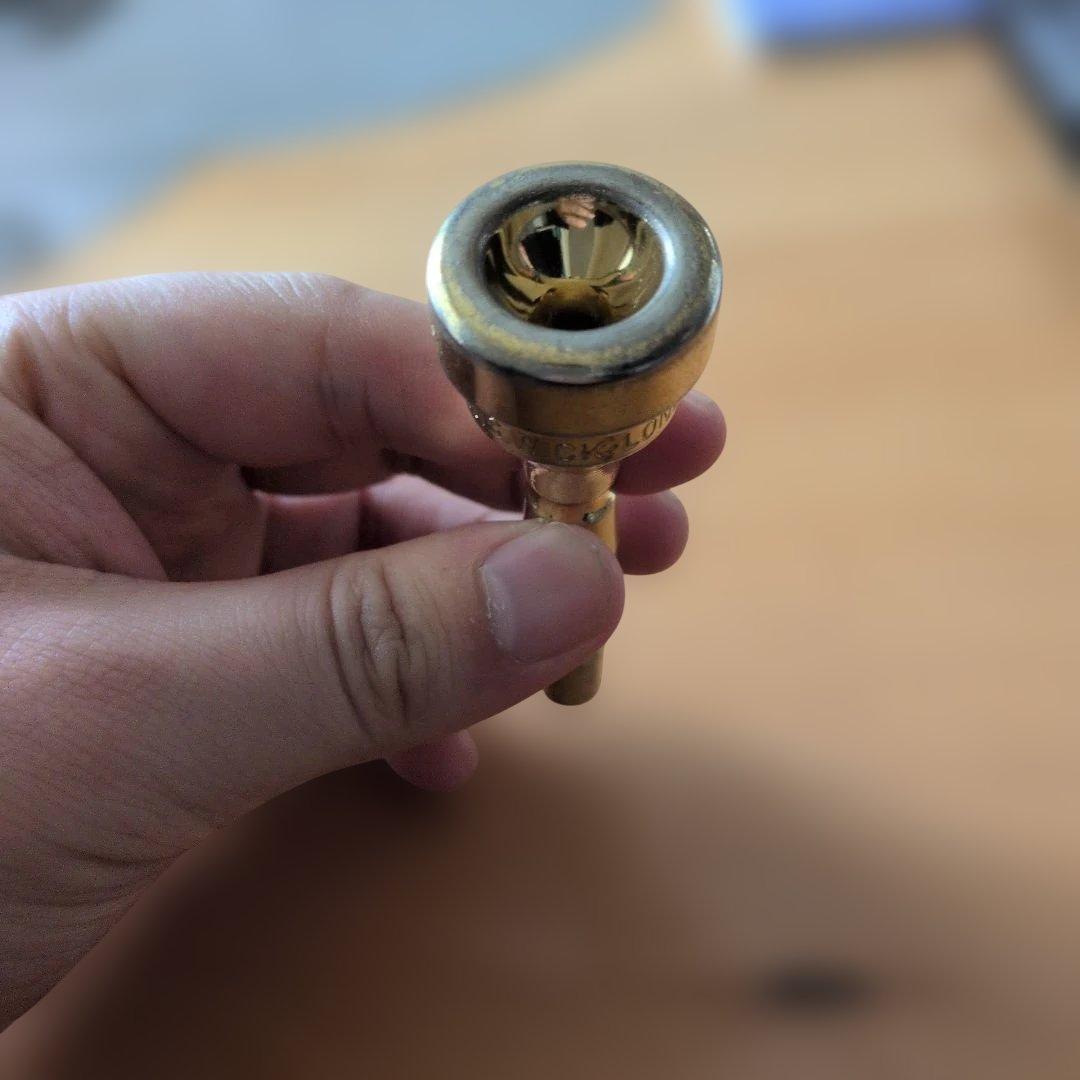 デニスウィック　トランペットマウスピース モデル5 金メッキ