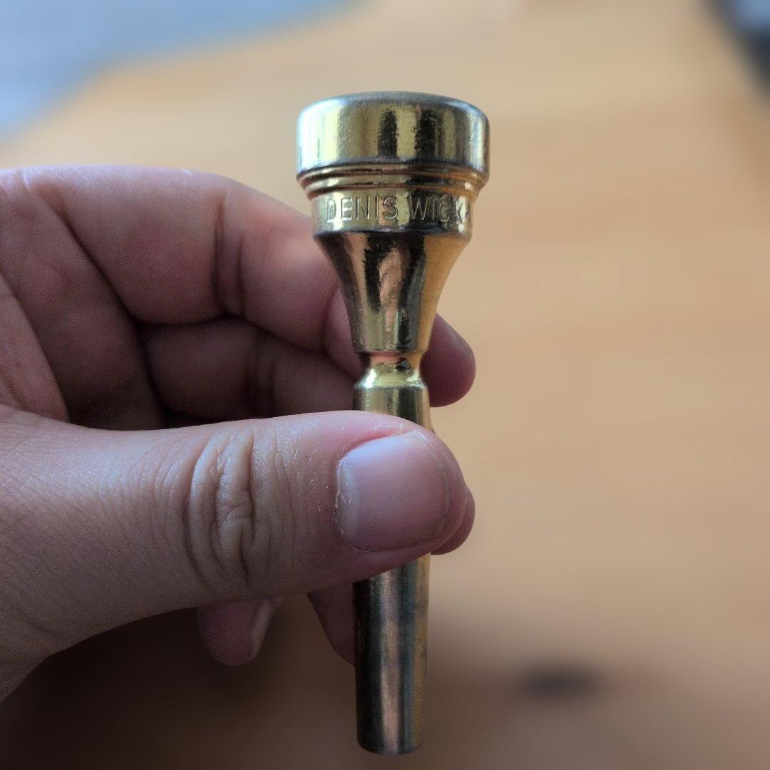 デニスウィック　トランペットマウスピース モデル5 金メッキ