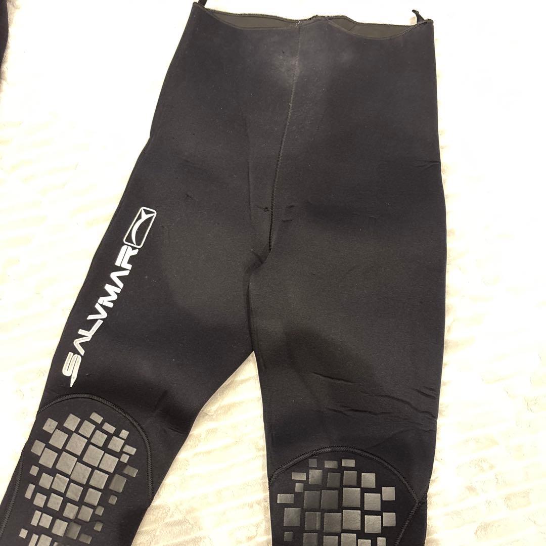 SALVIMAR フード付きウェットスーツ 5.5mm 上下