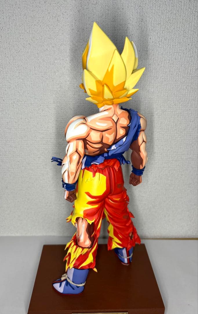 ドラゴンボールZ 伝説の超サイヤ人 孫悟空 二次元リペイント フィギュアTV色