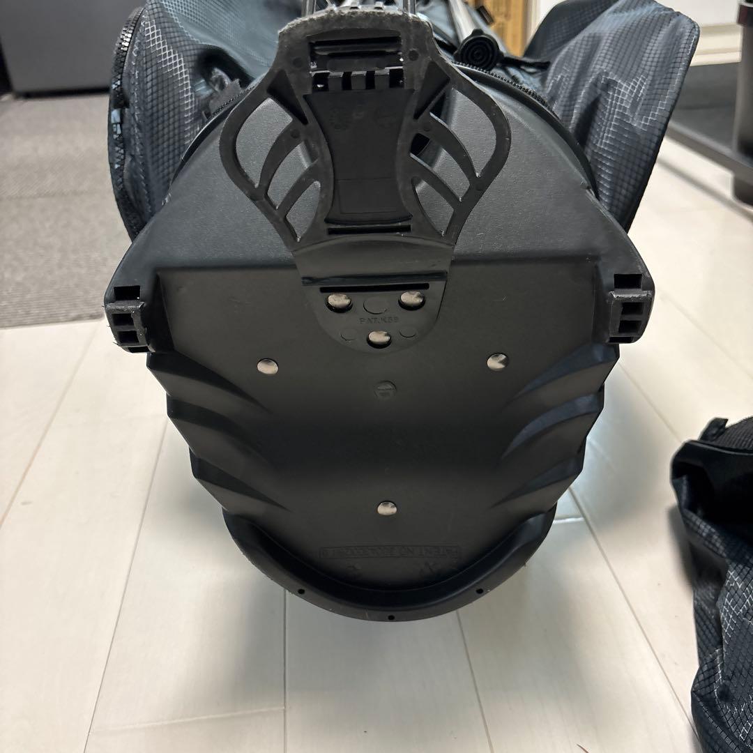 ブリヂストン ゴルフバッグ 黒 スタンド付き
