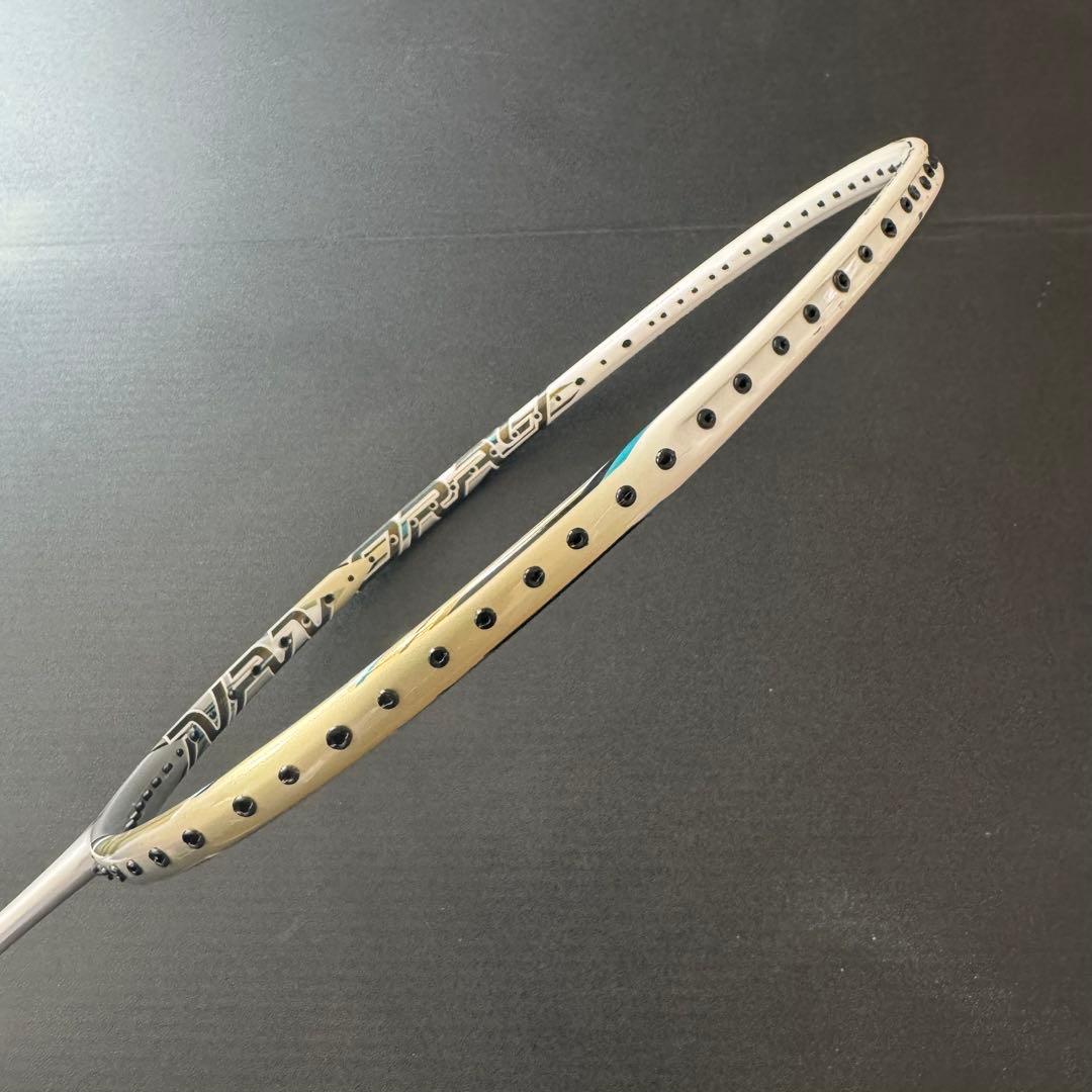 【廃盤】YONEX ナノレイ750 3UG5 バドミントン