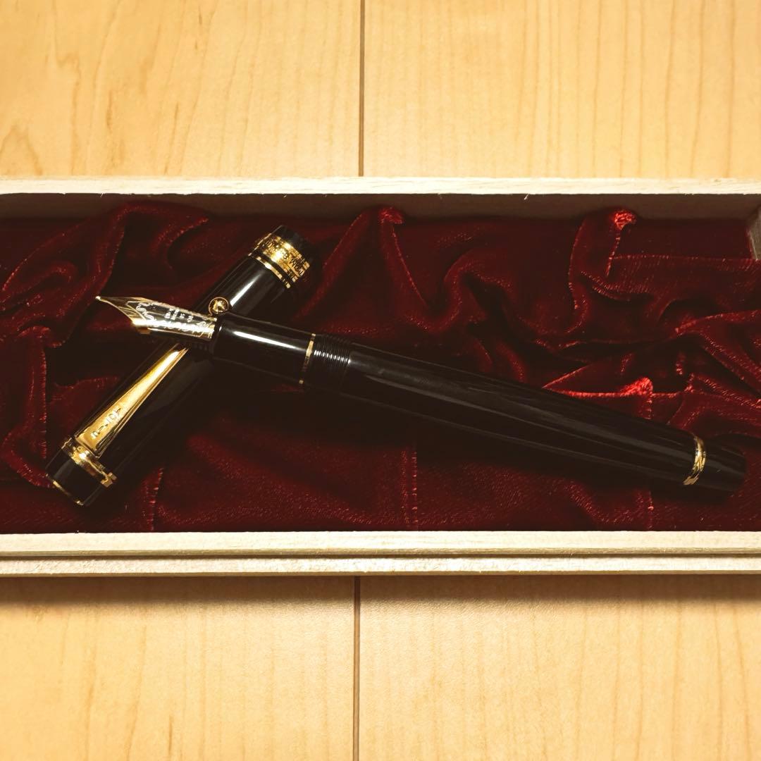 PILOT カスタム845 M 中字 18K 万年筆