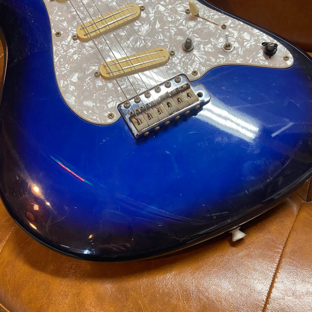 FERNANDES フェルナンデス⭐️エレキギター　ストラトキャスター