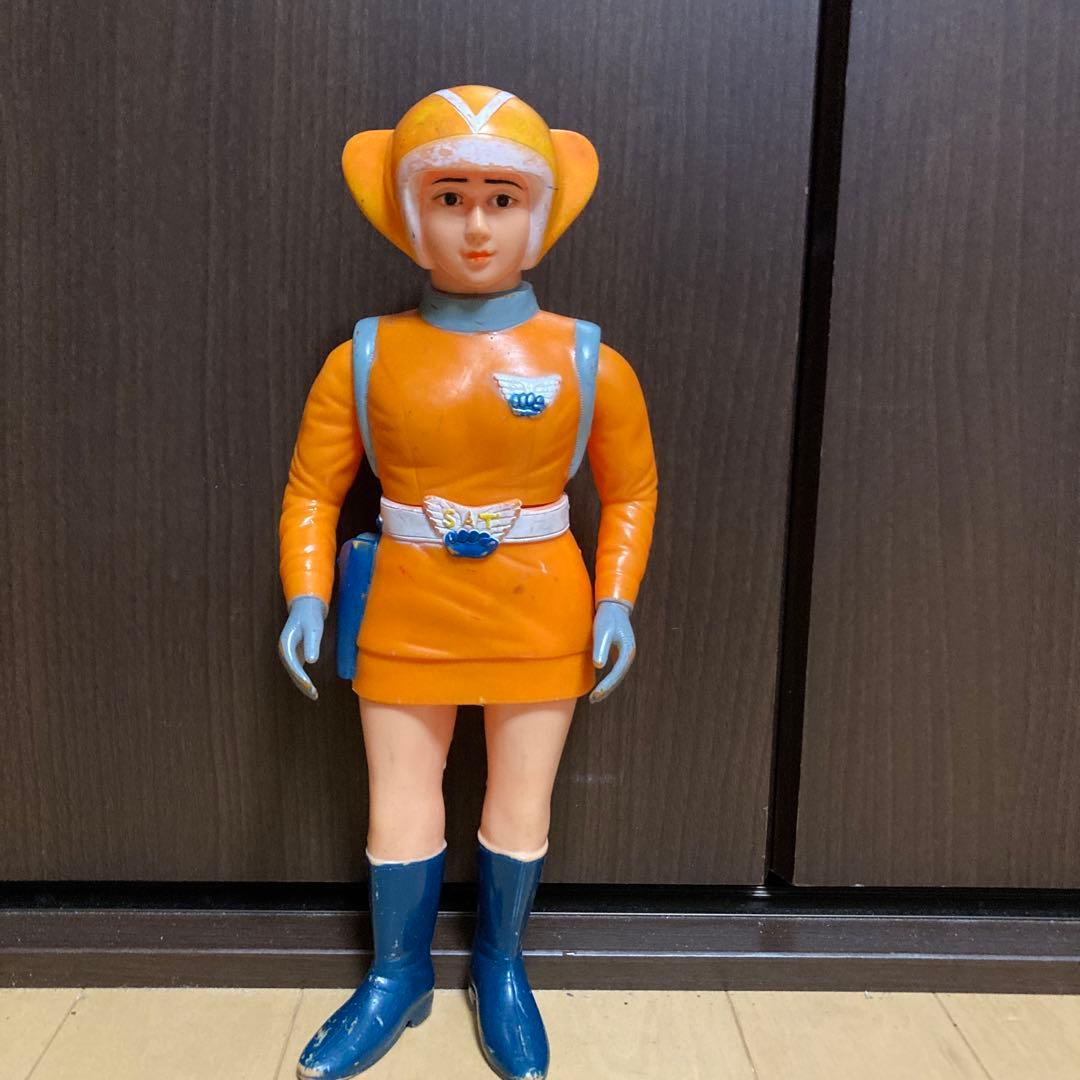 トリプルファイター女性隊員