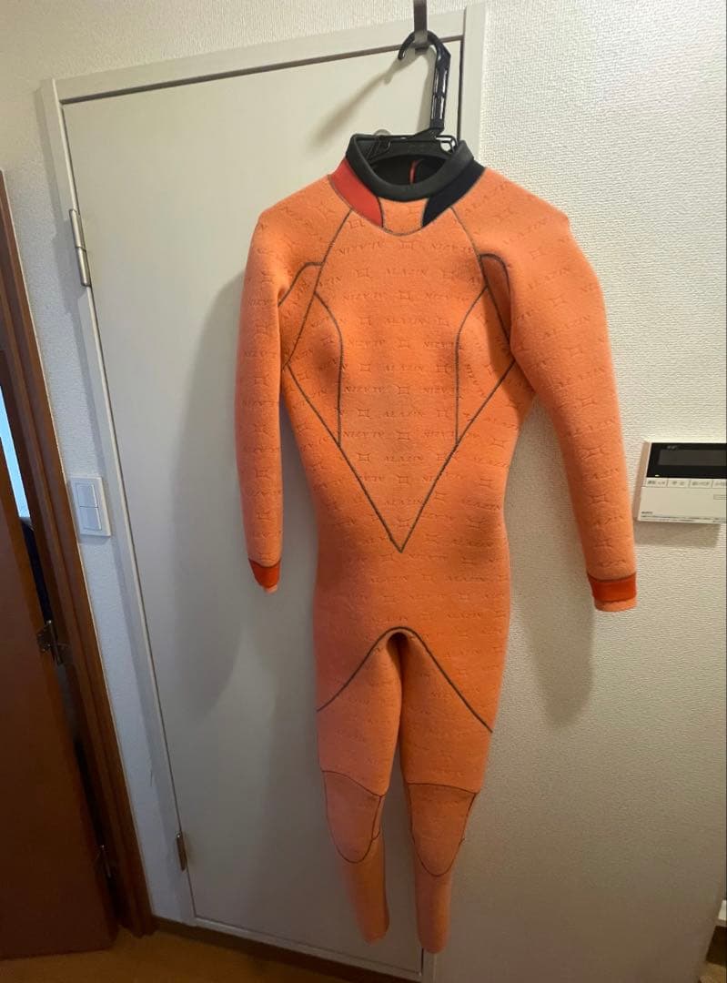 セミドライスーツ 黒 5×3mm オールフラットスキン サーフィン