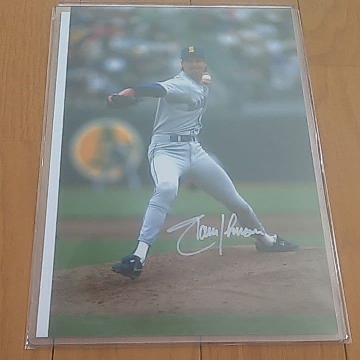 ランディ・ジョンソン(シアトル・マリナーズ)直筆サイン入りフォト証明書付き