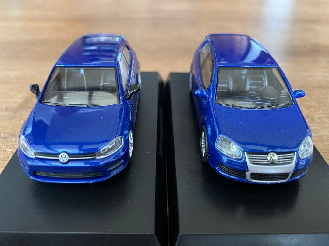 京商 1/64 フォルクスワーゲン ゴルフR32 ゴルフR 2台セット