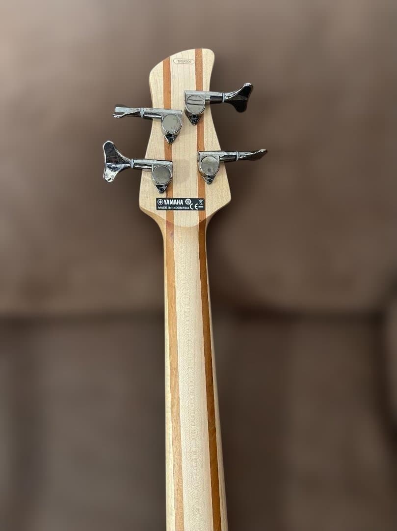 TRBX304 WH【おまけ付】YAMAHA ホワイト 白 ベース ヤマハ